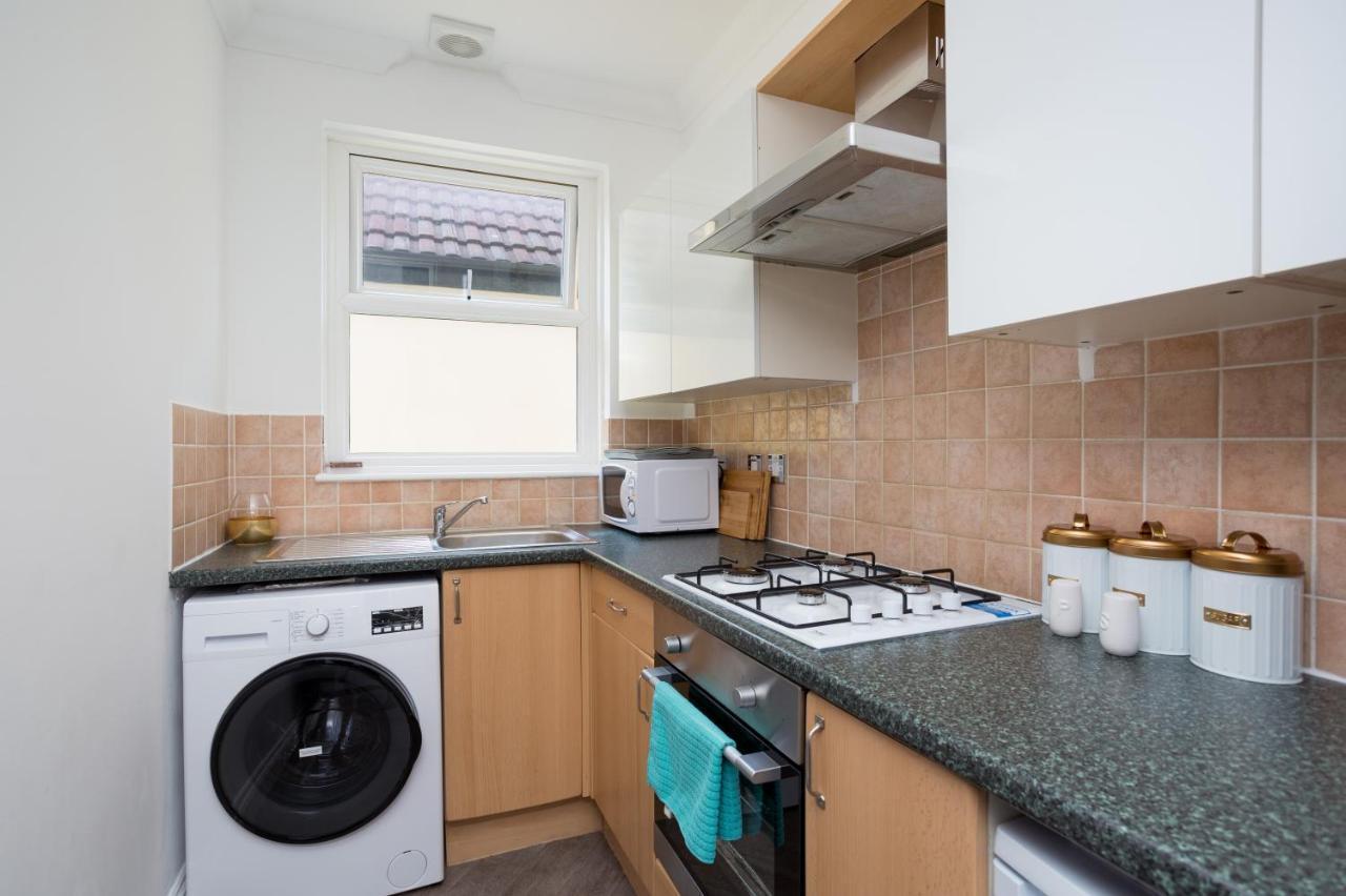 Luxury Granada Apartments - 1 & 2 Bed Flats W Free Parking Perfect For Contractors, Students Near The Beach Portsmouth Zimmer foto