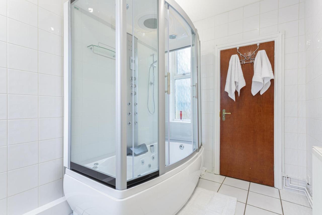 Luxury Granada Apartments - 1 & 2 Bed Flats W Free Parking Perfect For Contractors, Students Near The Beach Portsmouth Zimmer foto
