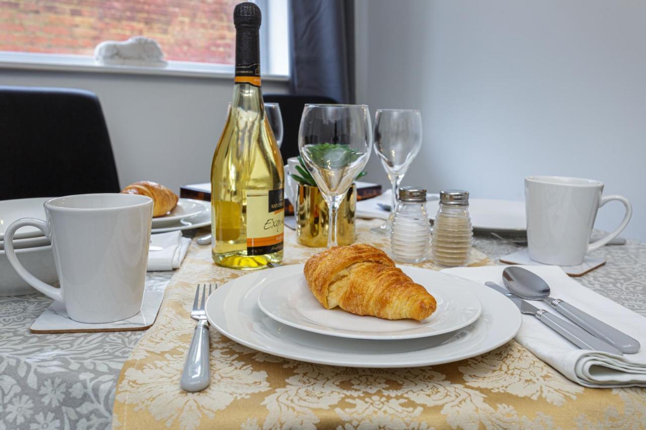 Luxury Granada Apartments - 1 & 2 Bed Flats W Free Parking Perfect For Contractors, Students Near The Beach Portsmouth Zimmer foto