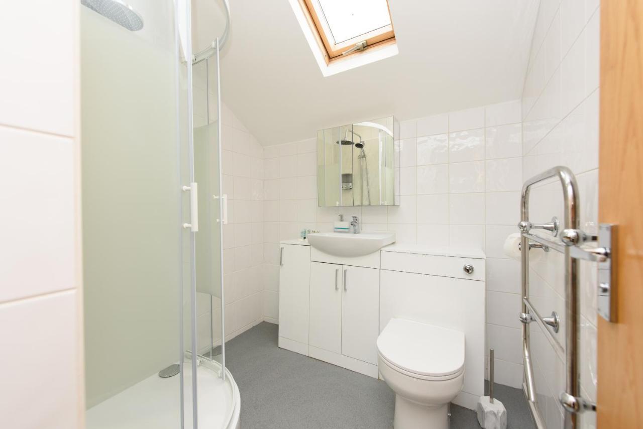 Luxury Granada Apartments - 1 & 2 Bed Flats W Free Parking Perfect For Contractors, Students Near The Beach Portsmouth Zimmer foto